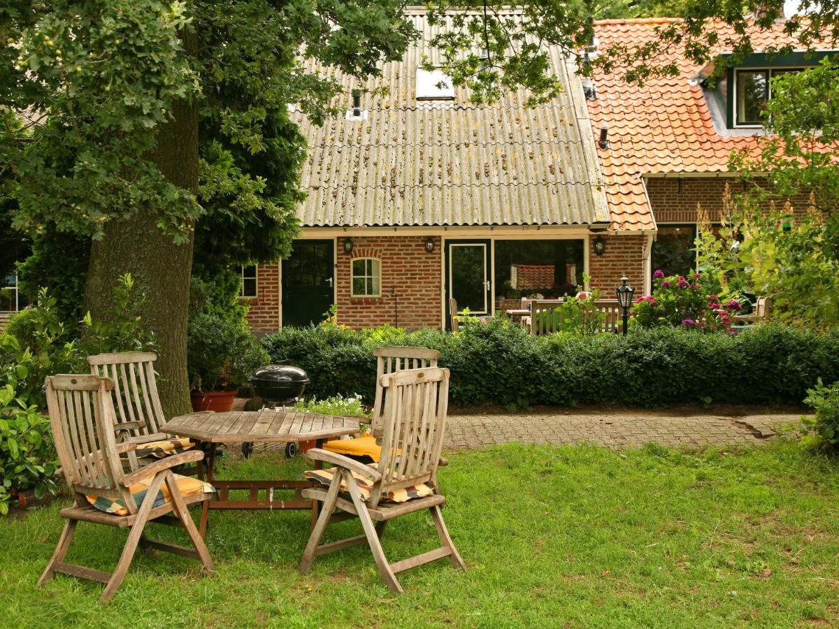Quietly Located Farmhouse With Sauna And Hot Tub Balkbrug Exterior foto
